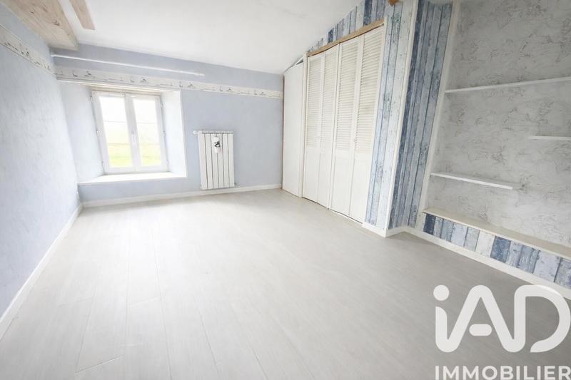 Maison - 177 m² - 8 pièces