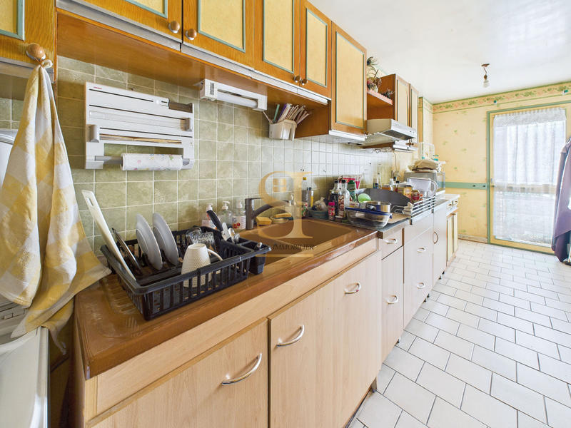 Appartement - 83 m² - 4 pièces