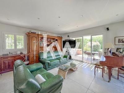 Maison - 116 m² - 6 pièces