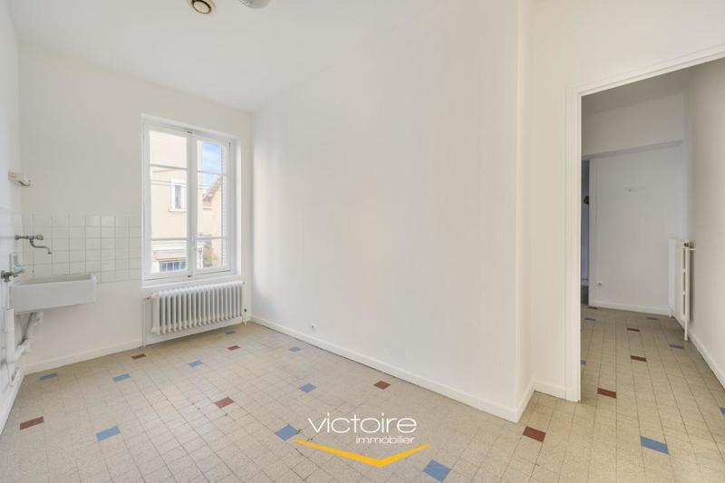 Maison - 104 m² - 5 pièces