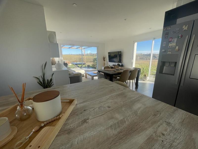 Villa - 97 m² - 4 pièces