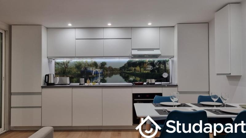 Chambre - 12 m² - 1 pièce