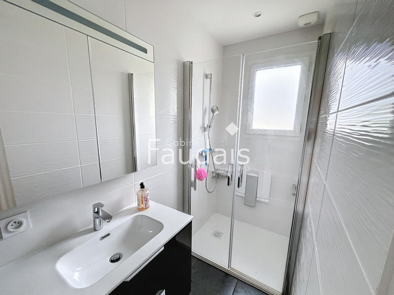 Maison - 69 m² - 5 pièces