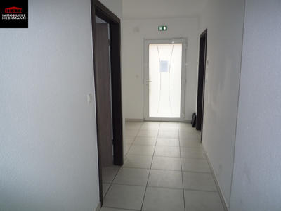 Local commercial - 72 m² - 3 pièces