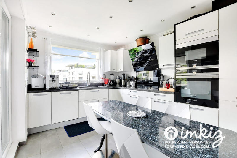 Appartement - 133 m² - 5 pièces