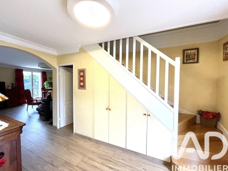 Maison - 129 m² - 6 pièces