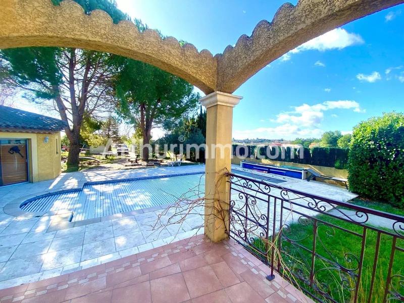 Maison - 176 m² - 6 pièces