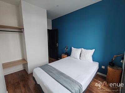 Immeuble - 200 m² - 12 pièces