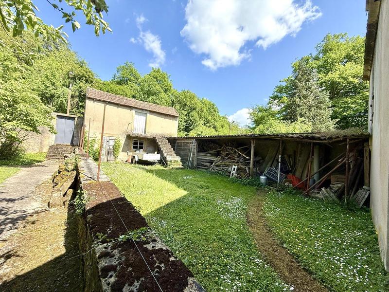 Maison - 274 m² - 6 pièces