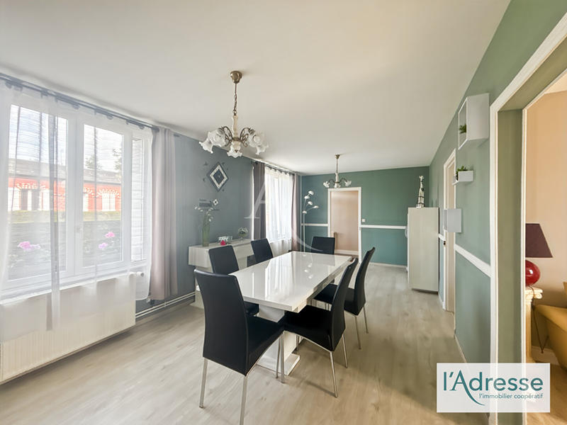 Maison - 140 m² - 7 pièces