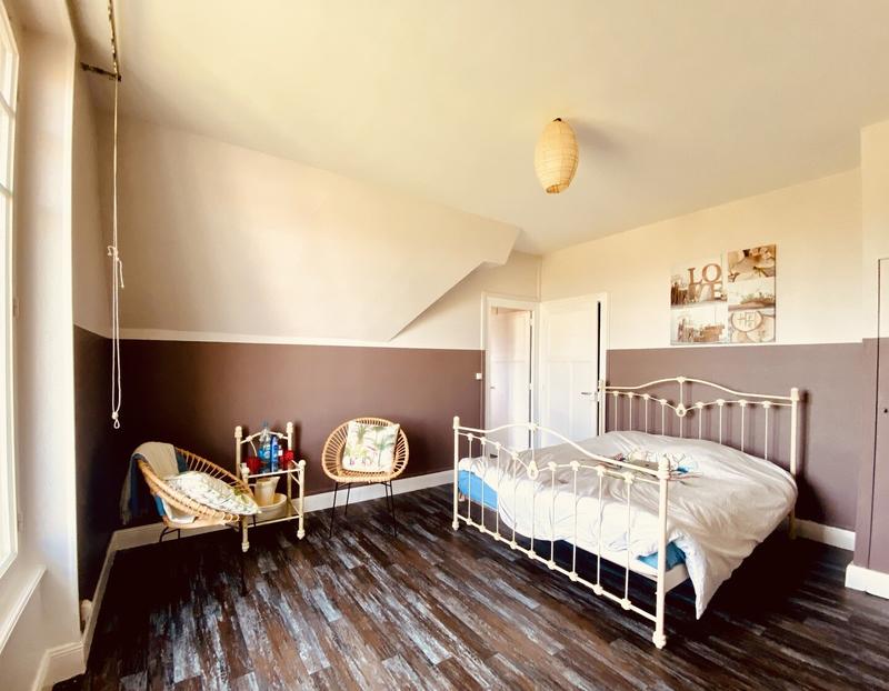 Maison de maîtres - 254 m² - 10 pièces