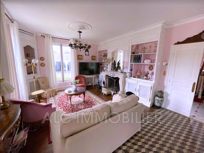 Propriété - 174 m² - 7 pièces