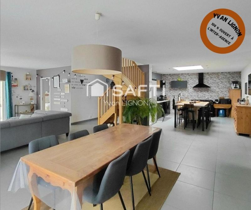 Maison - 136 m² - 6 pièces