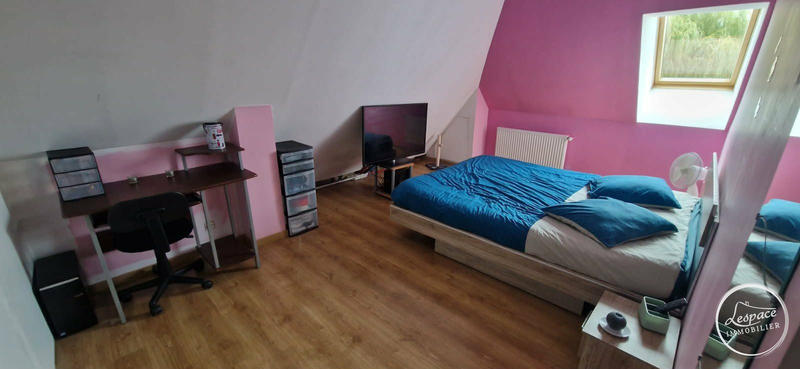 Maison - 186 m² - 8 pièces