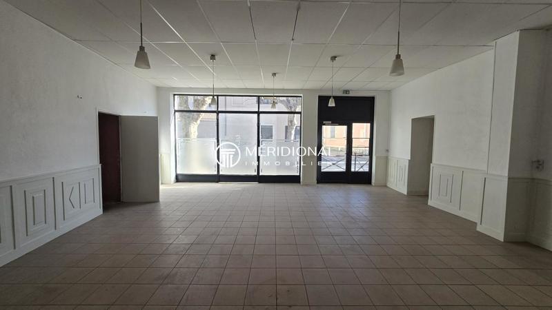 Local commercial - 110 m² - 5 pièces