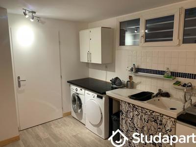 Chambre - 15 m² - 1 pièce