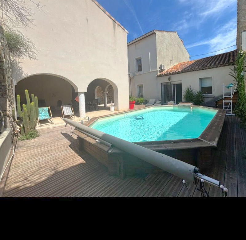 Maison de village - 157 m² - 8 pièces