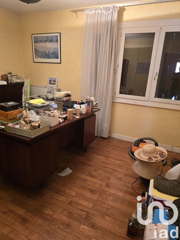 Maison - 198 m² - 8 pièces