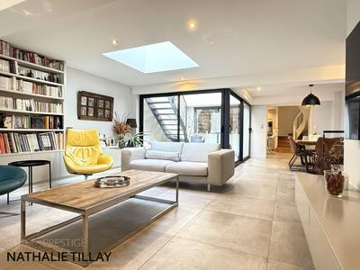 Maison - 140 m² - 5 pièces