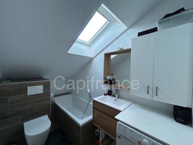 Appartement - 92 m² - 4 pièces