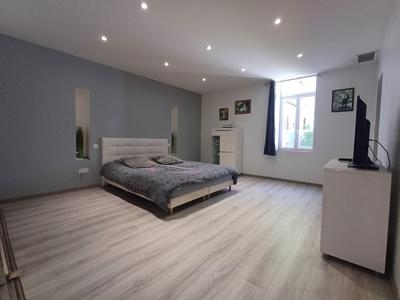 Maison - 190 m² - 5 pièces