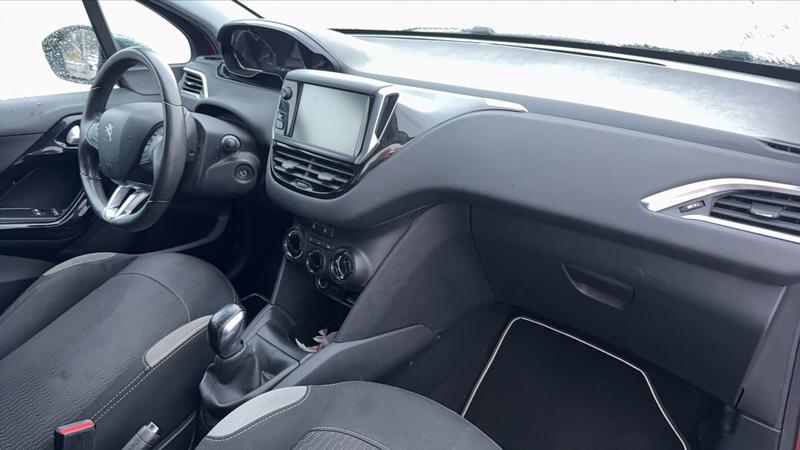 Peugeot 208 1.2 PureTech 82 Active - 5 places