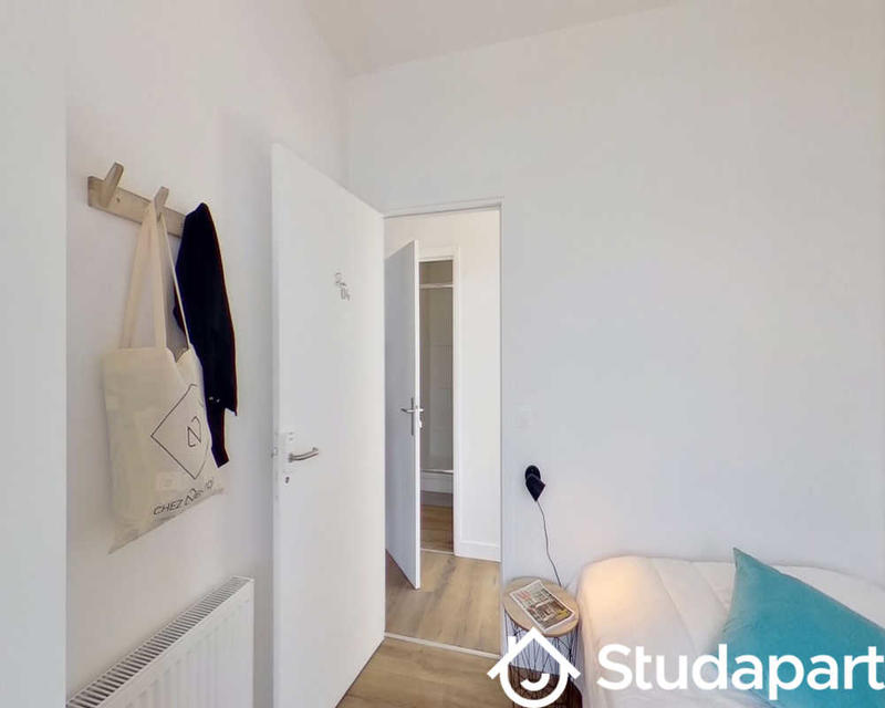 Chambre - 43 m² - 1 pièce