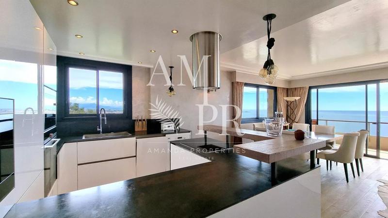 Appartement - 121 m² - 3 pièces