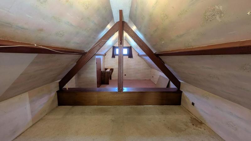 Maison - 111 m² - 4 pièces