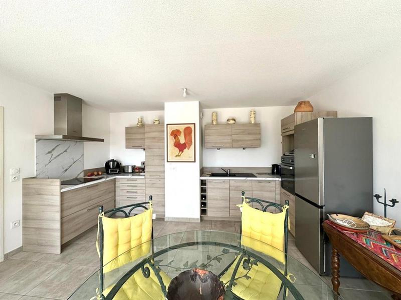 Appartement - 84 m² - 3 pièces