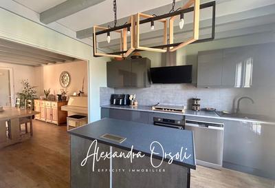 Maison - 125 m² - 5 pièces