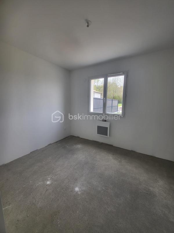 Maison - 102 m² - 4 pièces