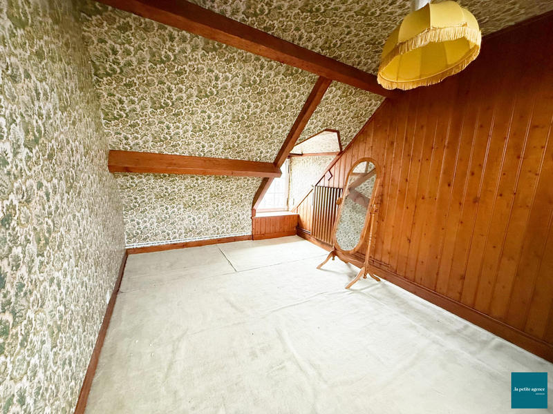 Maison - 175 m² - 7 pièces