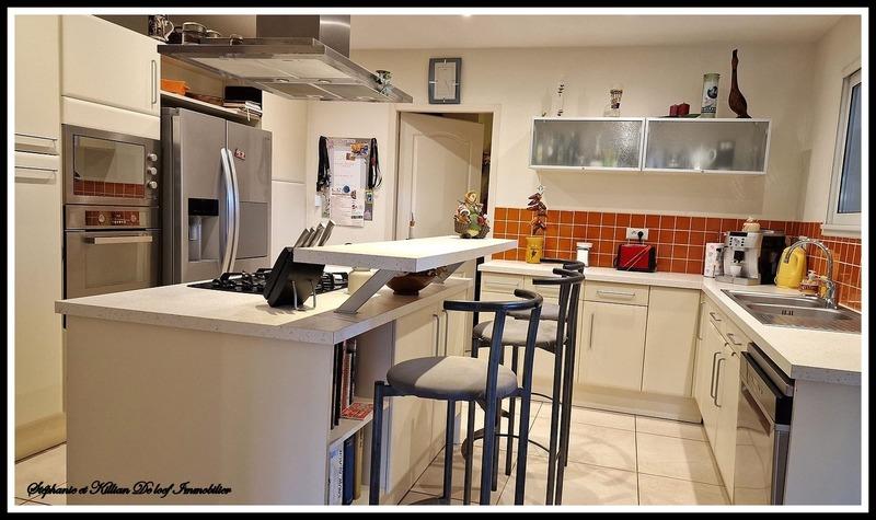 Villa - 258 m² - 6 pièces