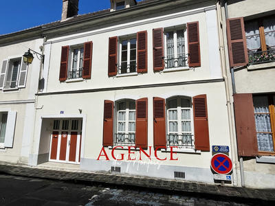 Maison - 169 m² - 6 pièces