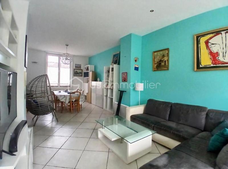 Maison de ville - 220 m² - 8 pièces