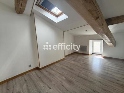 Maison - 63 m² - 4 pièces