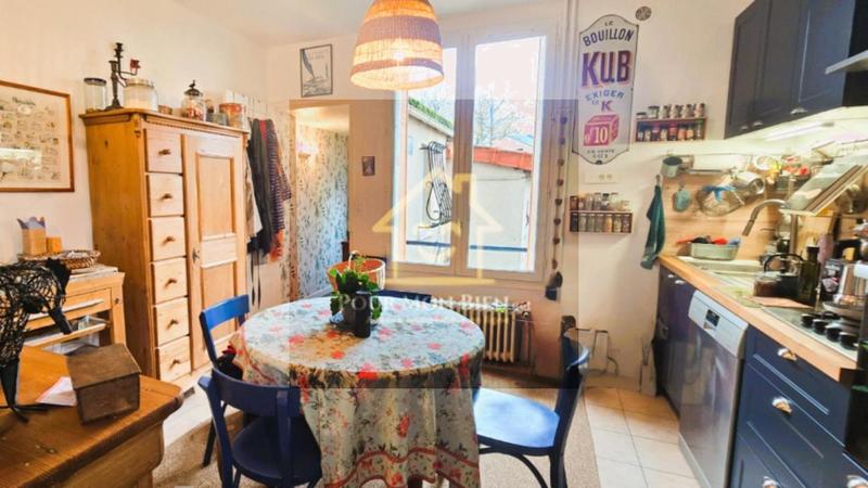 Maison de ville - 76 m² - 4 pièces