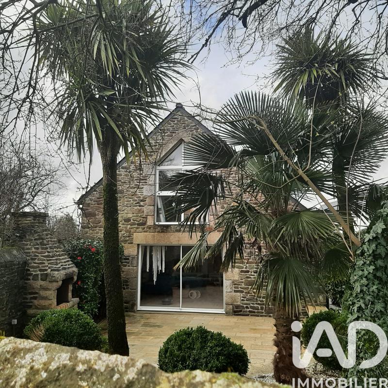 Maison - 130 m² - 8 pièces