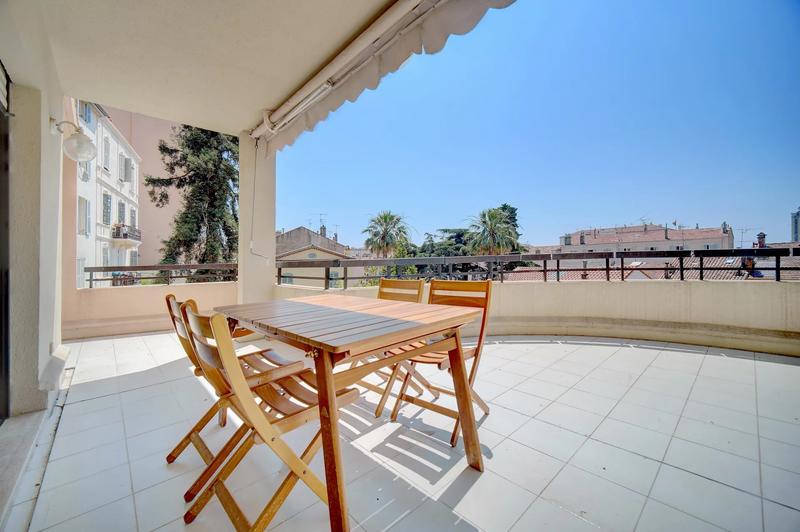 Appartement - 86 m² - 4 pièces