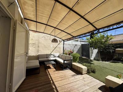 Maison - 95 m² - 4 pièces