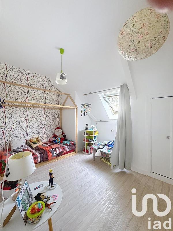 Maison - 200 m² - 7 pièces