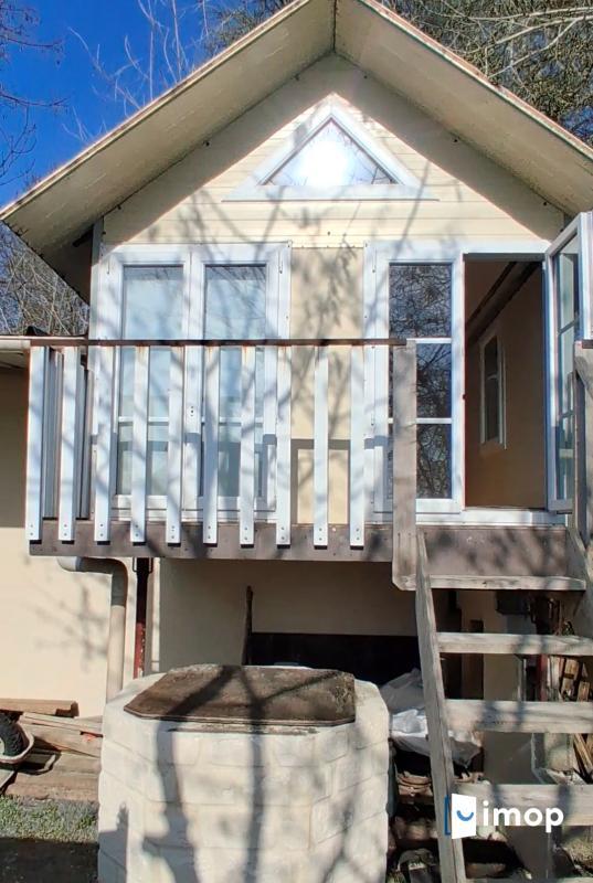 Maison - 186 m² - 8 pièces