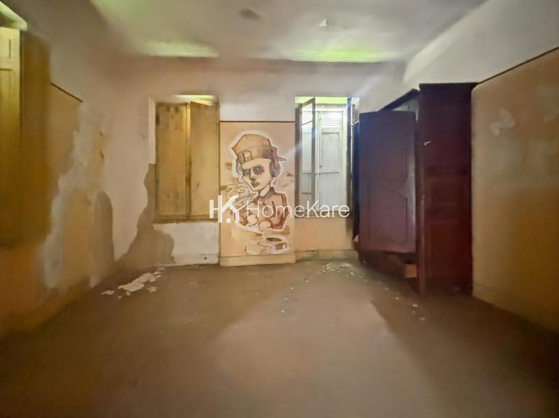 Château - 600 m² - 14 pièces