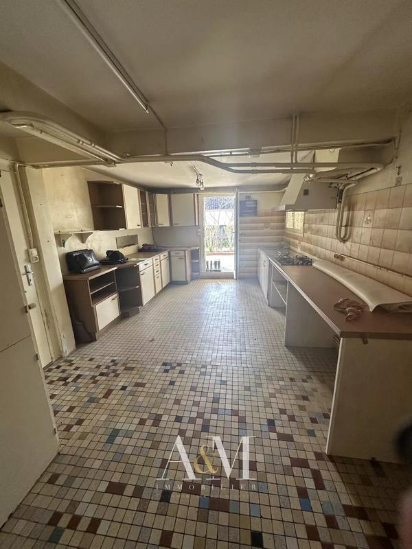 Maison - 114 m² - 6 pièces