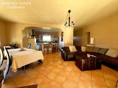 Maison - 109 m² - 5 pièces