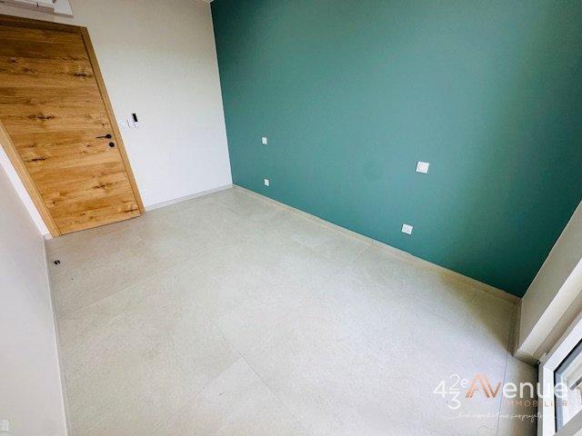 Appartement - 92 m² - 3 pièces