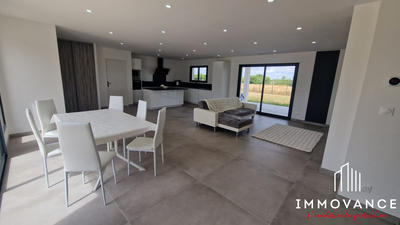Villa - 144 m² - 6 pièces