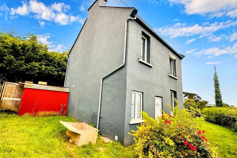 Maison - 110 m² - 6 pièces