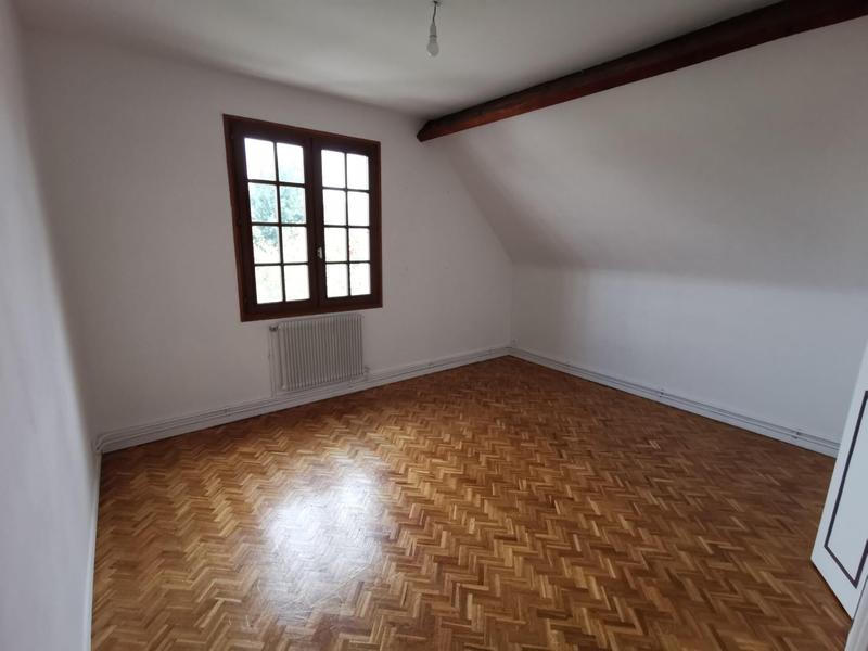 Maison - 170 m² - 7 pièces